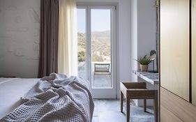 Hide Out Suites